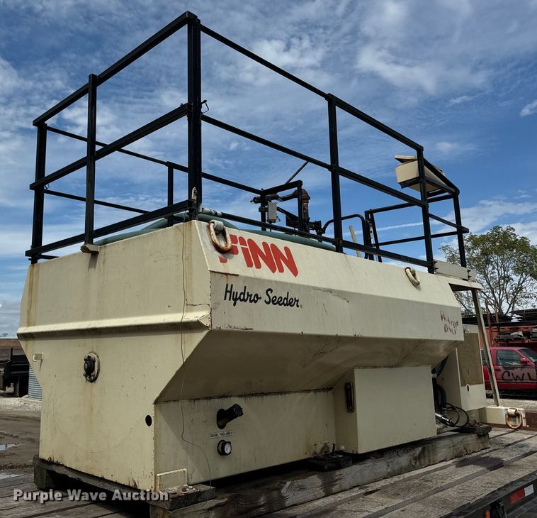 image for item OG9654 Finn LT120 SII hydroseeder