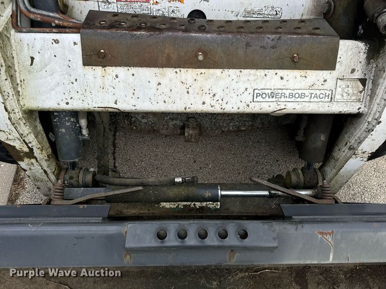 image for item OG9680 2005 Bobcat S175 skid steer loader