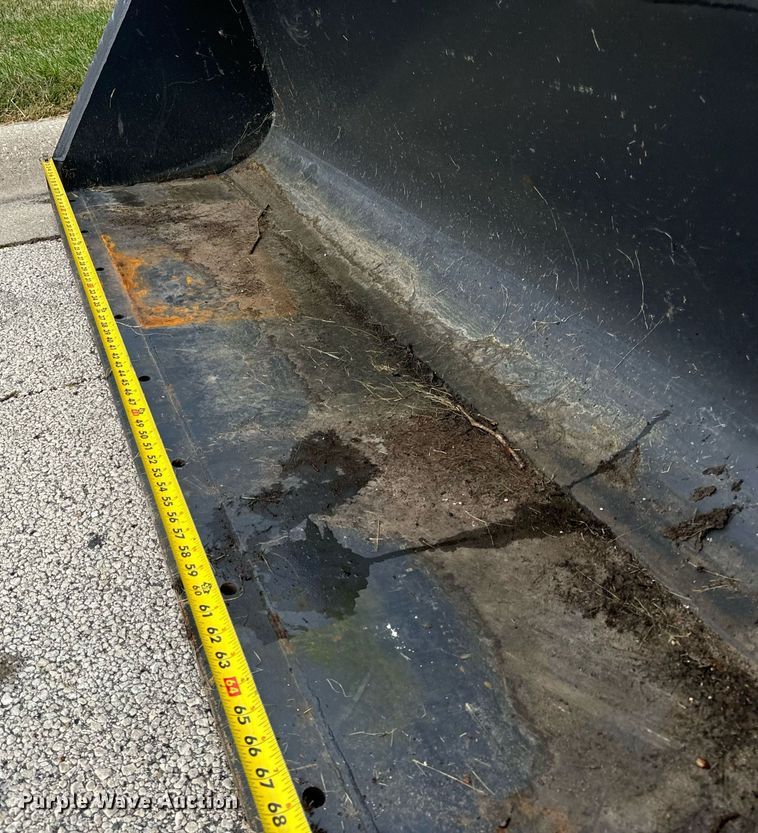 image for item OG9680 2005 Bobcat S175 skid steer loader