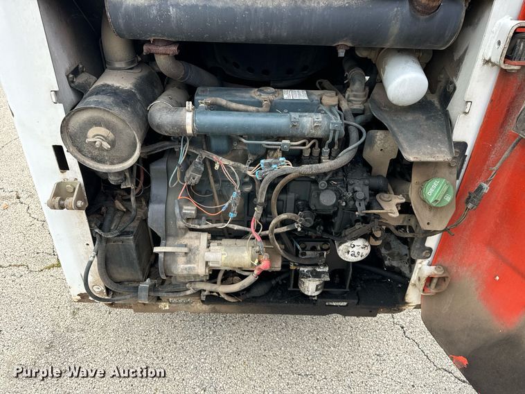 image for item OG9680 2005 Bobcat S175 skid steer loader