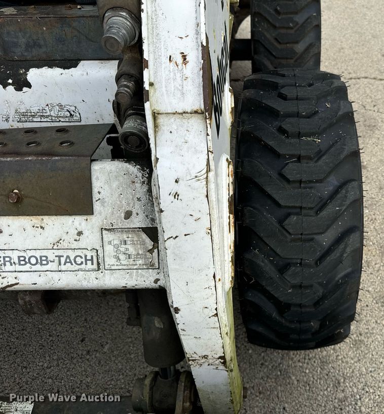 image for item OG9680 2005 Bobcat S175 skid steer loader
