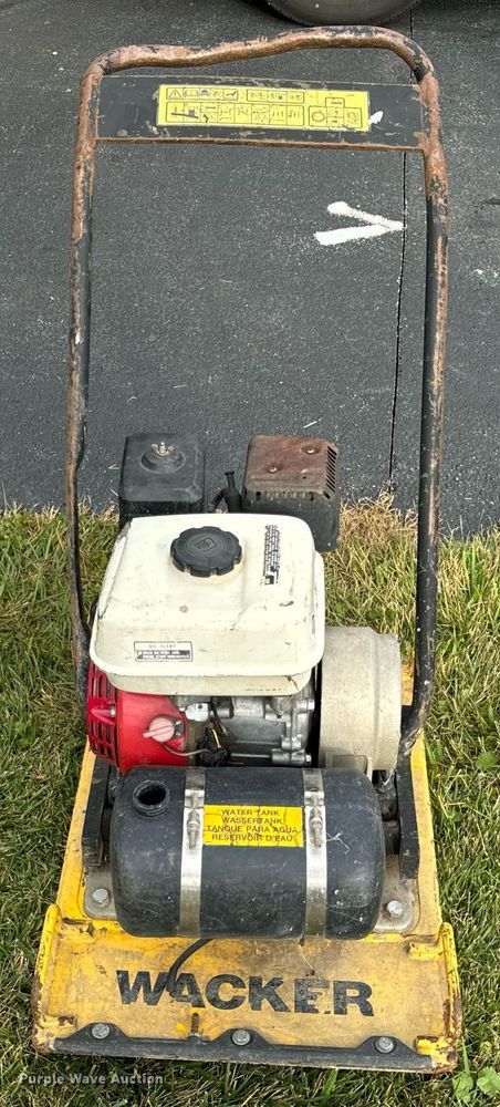 image for item OG9681 Wacker  VPG165A plate compactor