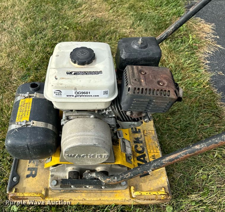 image for item OG9681 Wacker  VPG165A plate compactor