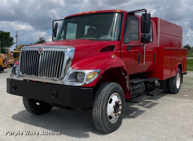 image for item OG9966 2008 International  4300 Crew Cab utility / service truck