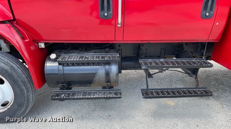 image for item OG9966 2008 International  4300 Crew Cab utility / service truck