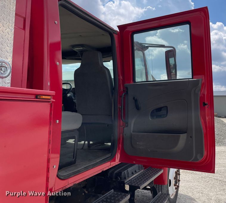 image for item OG9966 2008 International  4300 Crew Cab utility / service truck