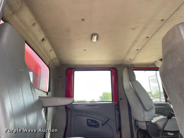 image for item OG9966 2008 International  4300 Crew Cab utility / service truck