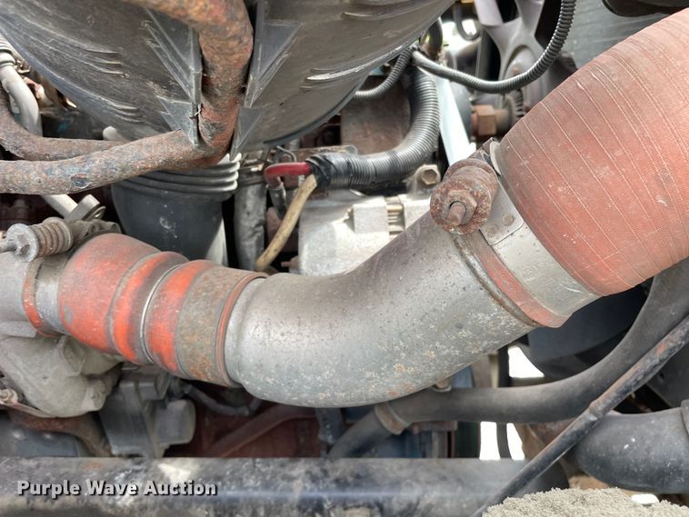 image for item OG9966 2008 International  4300 Crew Cab utility / service truck