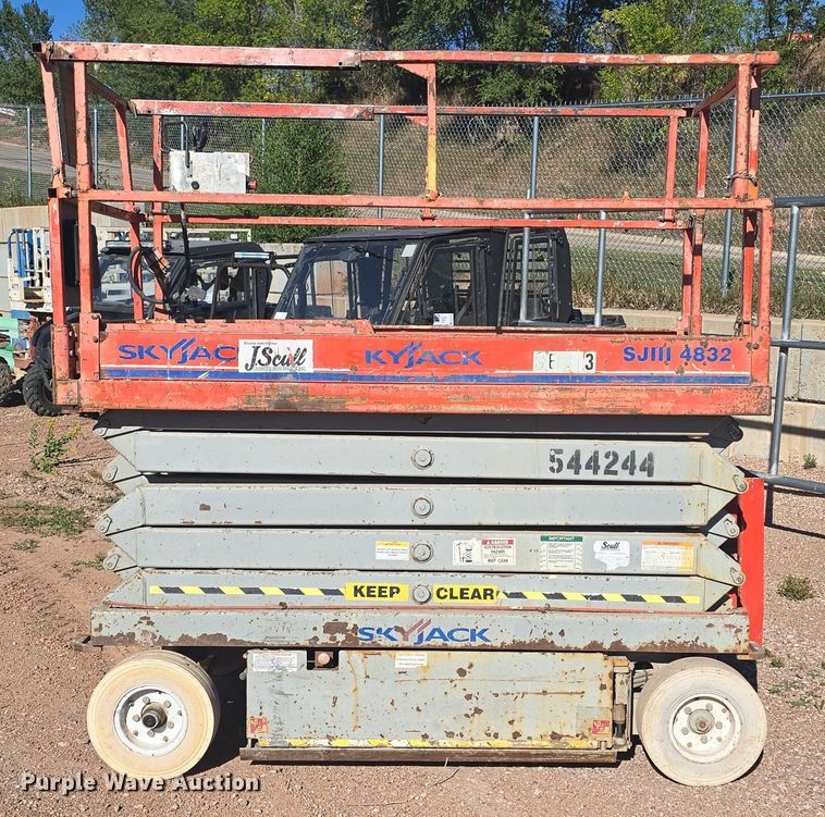 image for item OH9778 Skyjack  SJIII 4832 scissor lift