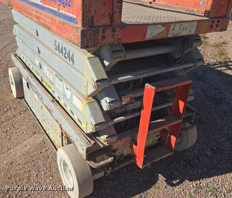 image for item OH9778 Skyjack  SJIII 4832 scissor lift