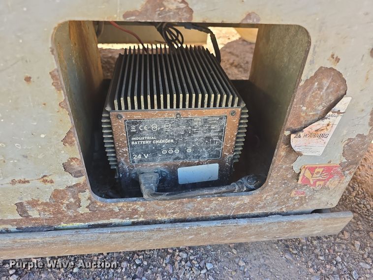 image for item OH9778 Skyjack  SJIII 4832 scissor lift