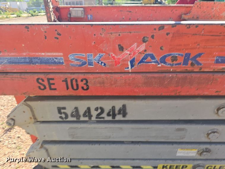image for item OH9778 Skyjack  SJIII 4832 scissor lift