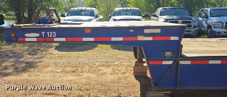 image for item OH9779 2008 Ledwell 10x48 drop deck hydraulic tail equipment trailer