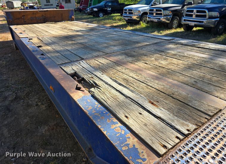 image for item OH9779 2008 Ledwell 10x48 drop deck hydraulic tail equipment trailer