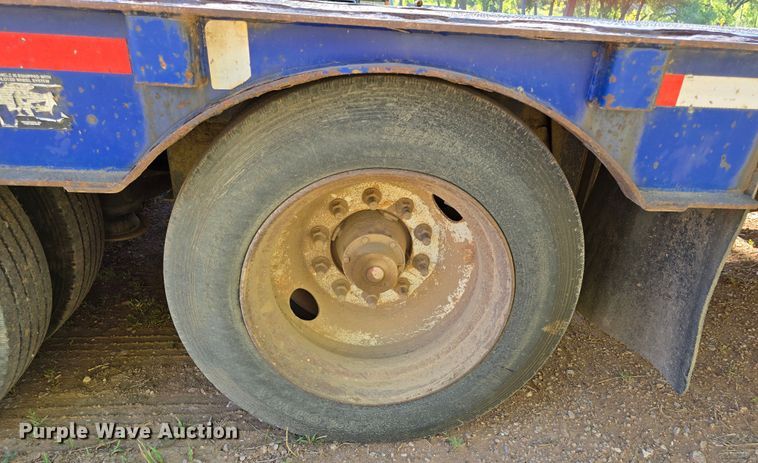 image for item OH9779 2008 Ledwell 10x48 drop deck hydraulic tail equipment trailer