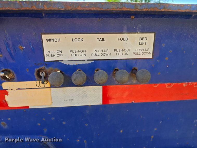 image for item OH9779 2008 Ledwell 10x48 drop deck hydraulic tail equipment trailer