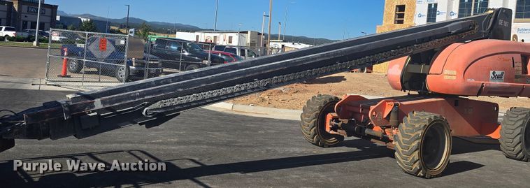 image for item OH9780 2005 JLG 800S boom lift