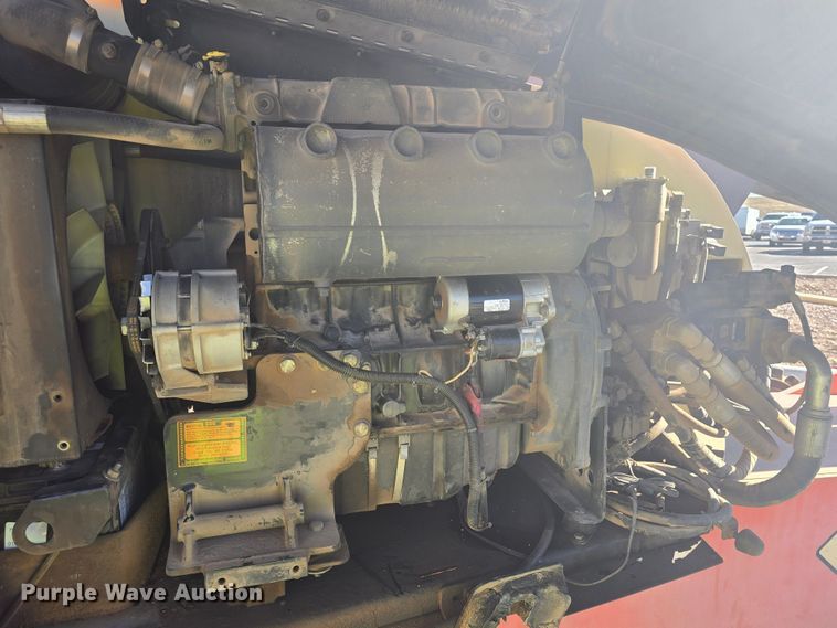 image for item OH9780 2005 JLG 800S boom lift