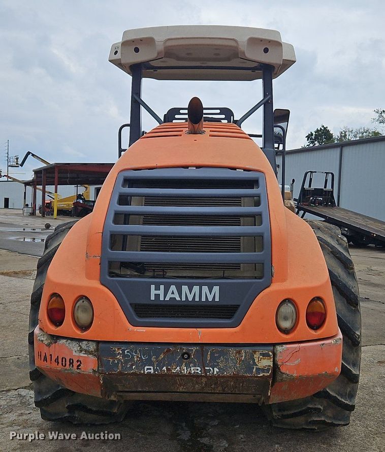 image for item OJ9855 2015 Hamm H11iP single drum vibratory roller