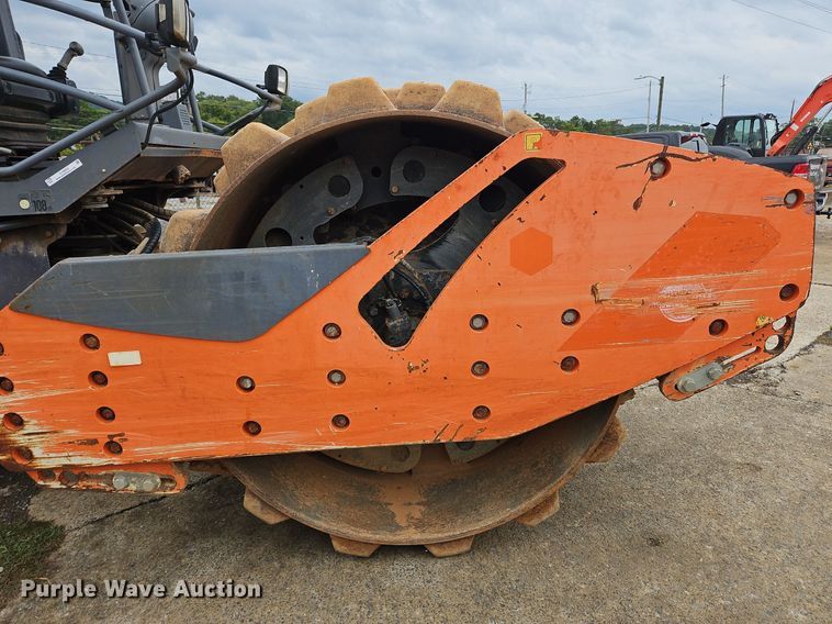 image for item OJ9855 2015 Hamm H11iP single drum vibratory roller