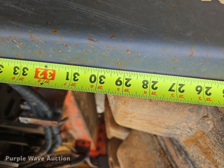 image for item OJ9855 2015 Hamm H11iP single drum vibratory roller