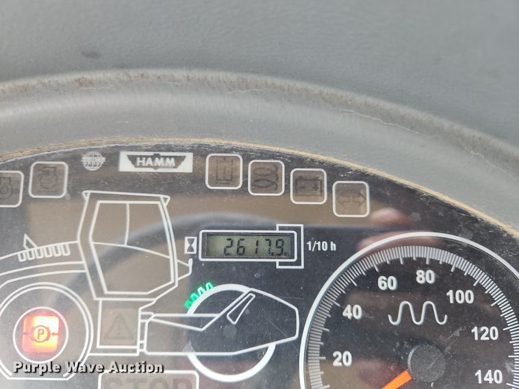 image for item OJ9855 2015 Hamm H11iP single drum vibratory roller