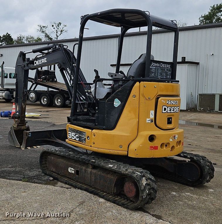 image for item OJ9856 2018 John Deere 35G mini excavator