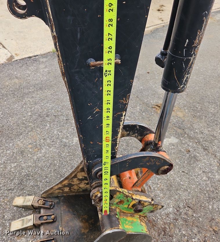 image for item OJ9856 2018 John Deere 35G mini excavator