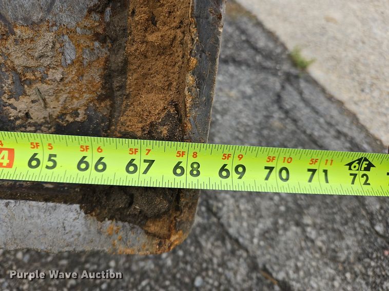 image for item OJ9856 2018 John Deere 35G mini excavator