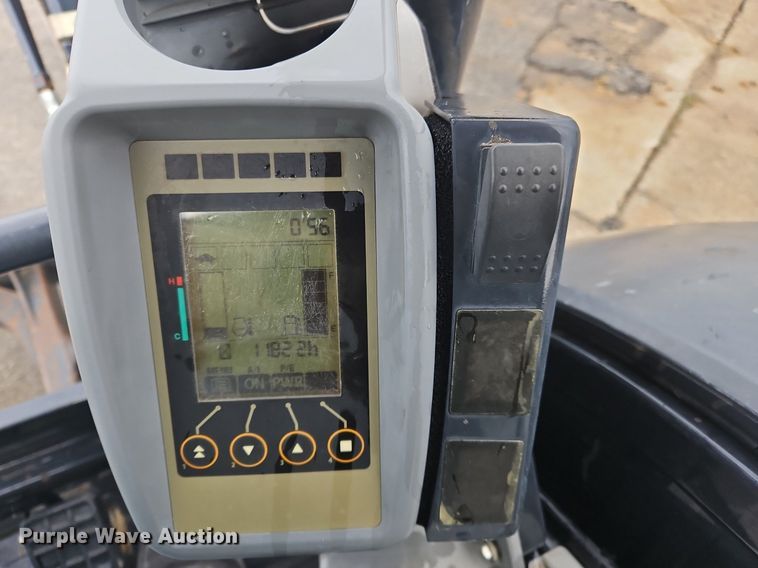 image for item OJ9856 2018 John Deere 35G mini excavator