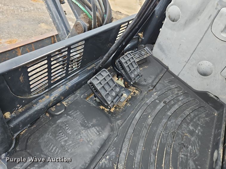 image for item OJ9856 2018 John Deere 35G mini excavator