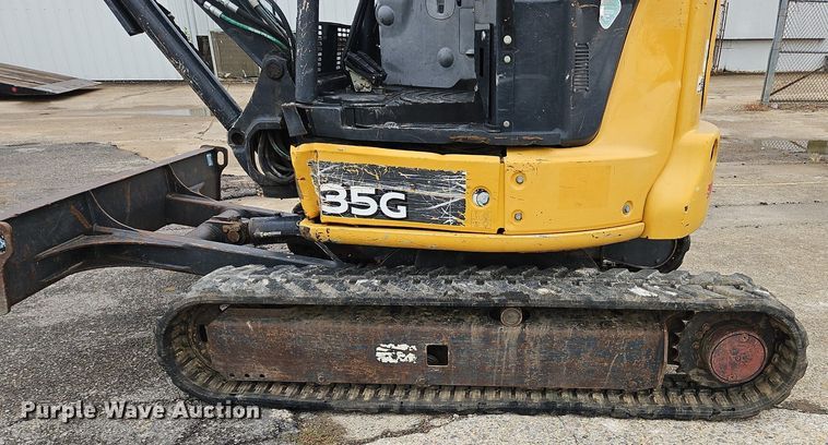 image for item OJ9856 2018 John Deere 35G mini excavator