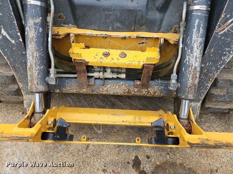 image for item OJ9857 2018 John Deere 323E tracked skid steer loader