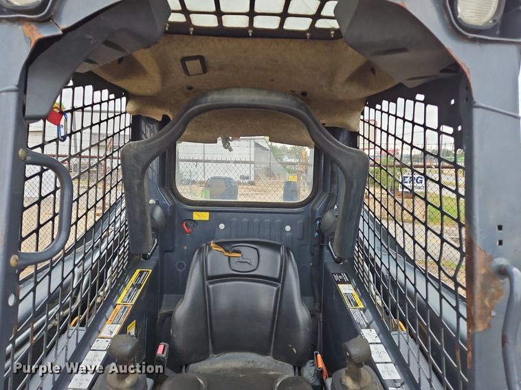 image for item OJ9857 2018 John Deere 323E tracked skid steer loader