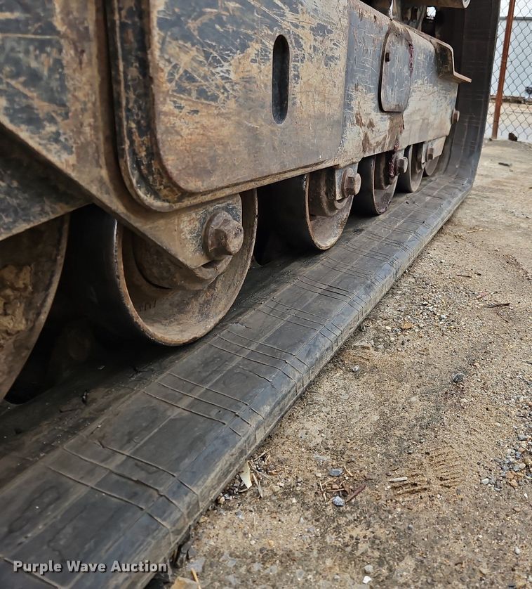 image for item OJ9857 2018 John Deere 323E tracked skid steer loader