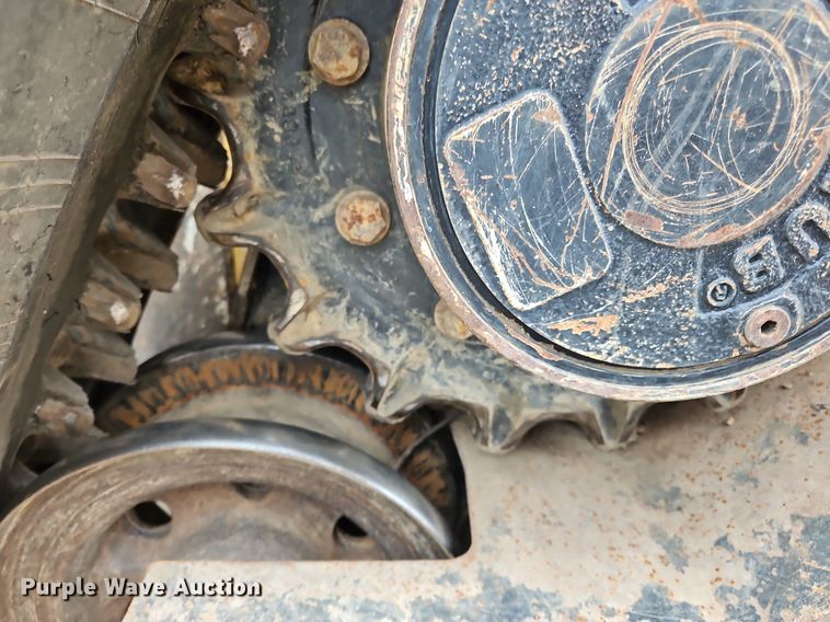 image for item OJ9857 2018 John Deere 323E tracked skid steer loader