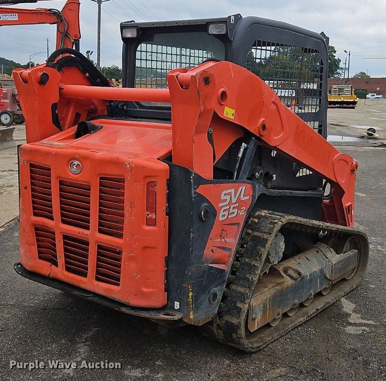 image for item OJ9858 Kubota  SVL65 tracked skid steer loader