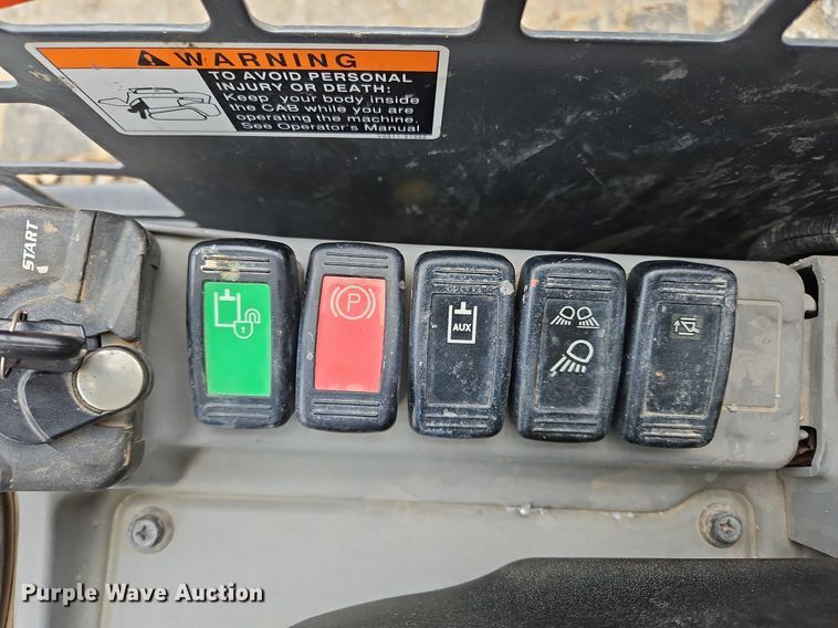 image for item OJ9858 Kubota  SVL65 tracked skid steer loader