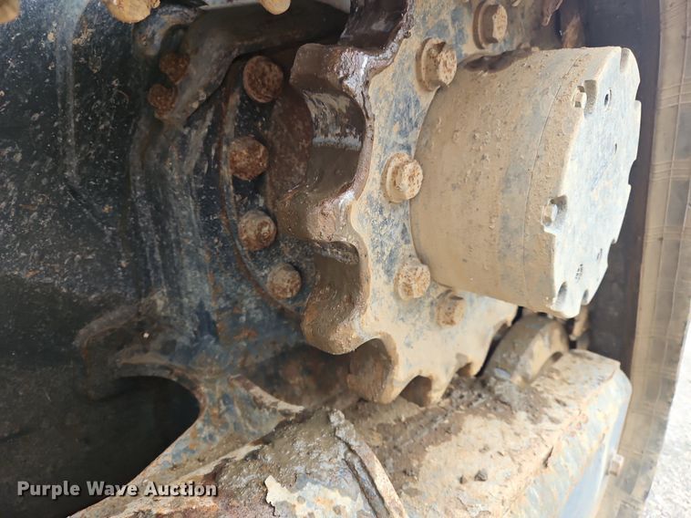 image for item OJ9858 Kubota  SVL65 tracked skid steer loader