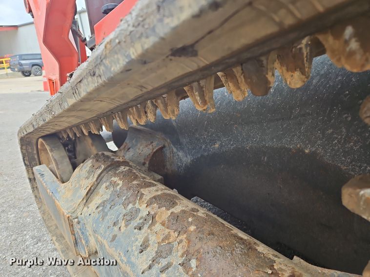 image for item OJ9858 Kubota  SVL65 tracked skid steer loader