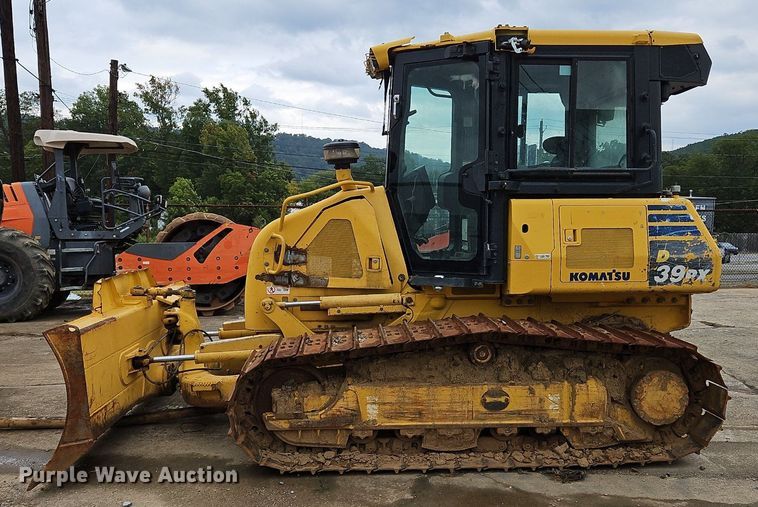 image for item OJ9859 2019 Komatsu D39PX-24 dozer