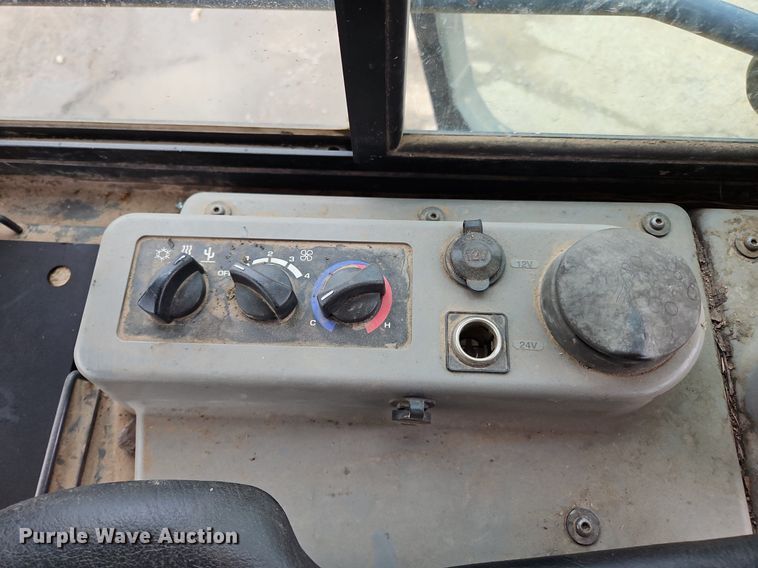 image for item OJ9859 2019 Komatsu D39PX-24 dozer