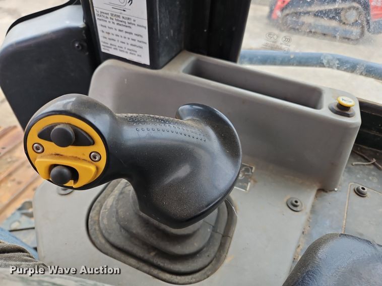 image for item OJ9859 2019 Komatsu D39PX-24 dozer