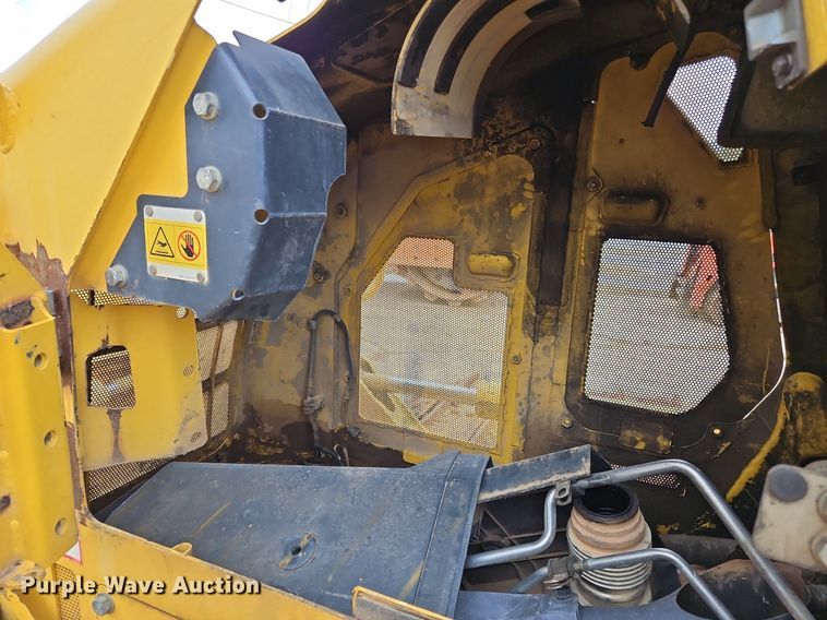 image for item OJ9859 2019 Komatsu D39PX-24 dozer