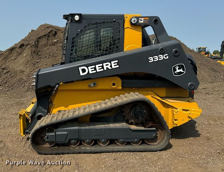image for item YA0002 2019 John Deere 333G tracked skid steer loader