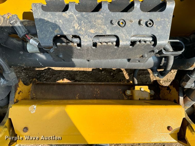 image for item YA0002 2019 John Deere 333G tracked skid steer loader