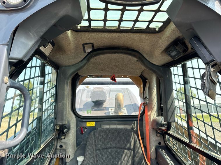 image for item YA0002 2019 John Deere 333G tracked skid steer loader