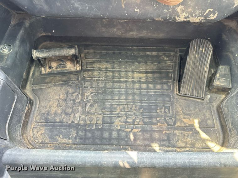 image for item YA0002 2019 John Deere 333G tracked skid steer loader