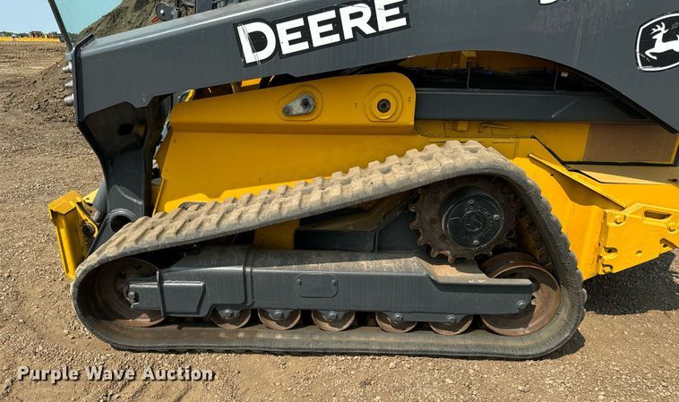image for item YA0002 2019 John Deere 333G tracked skid steer loader
