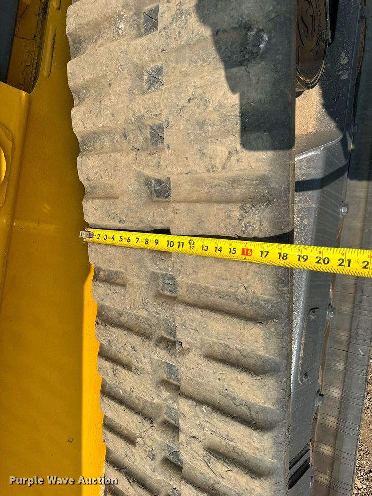 image for item YA0002 2019 John Deere 333G tracked skid steer loader